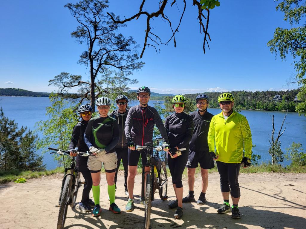 OptiXs na kolech: Z Mnichova Hradiště k Máchovu jezeru a zpět!